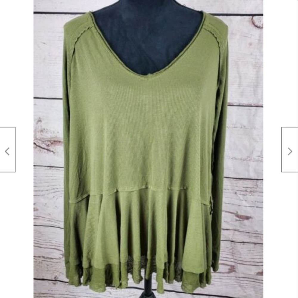 Free People Long Sleeve T Shirt Green V Neck Oversized Relaxed Fit Top Boho Chic - Picture 3 of 7